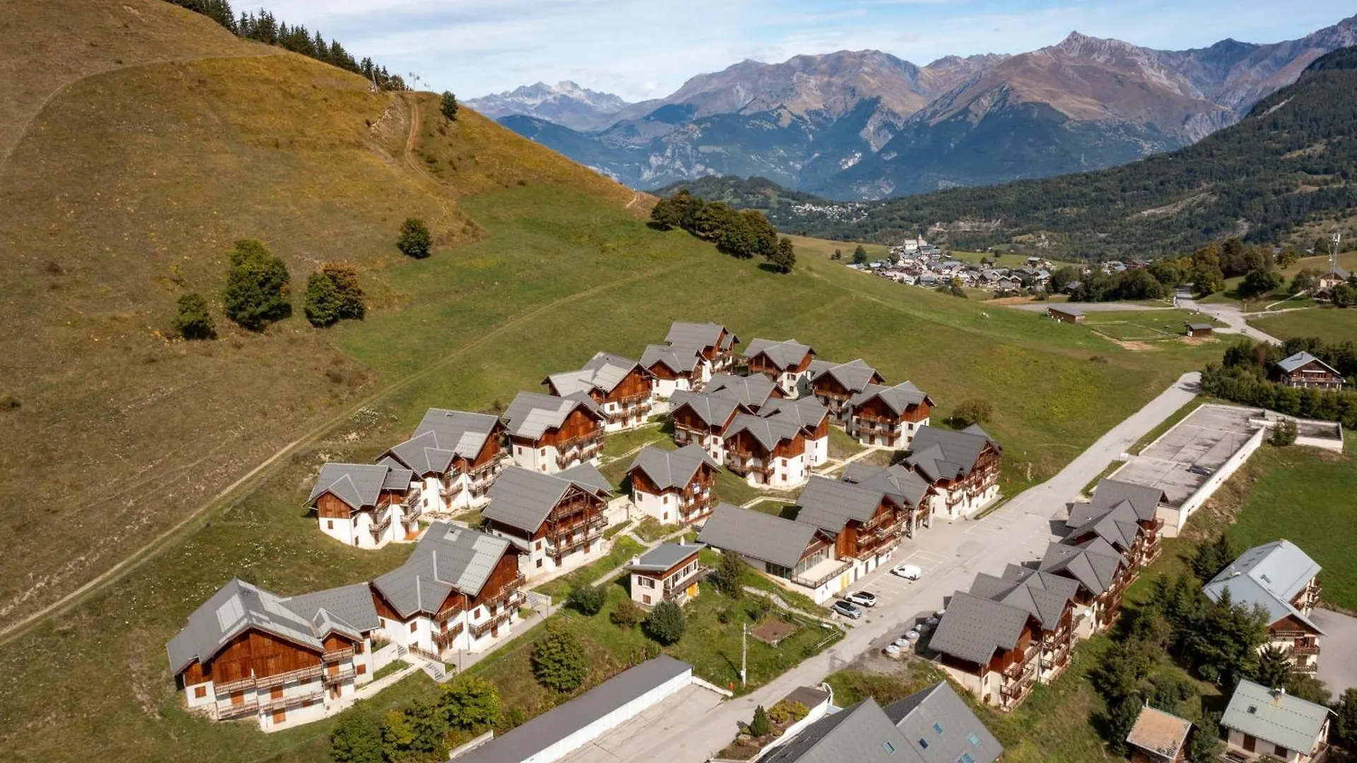 Apartment For 6 To 8 People In Albiez-Montrond 5-Min Walk From The Slopes 0*,